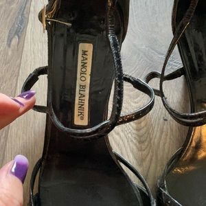 Manolo Blahnik Patent Black  1”heel size 37 1/2